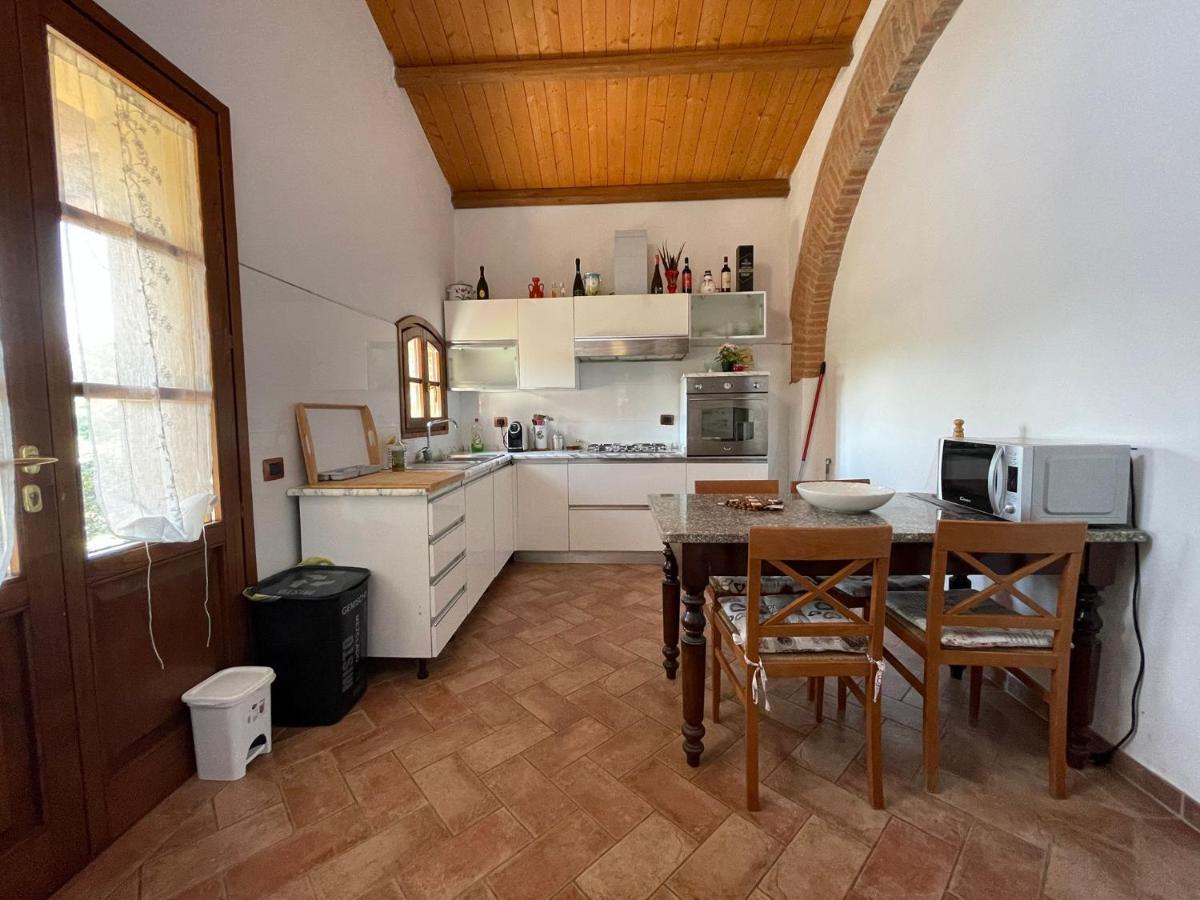 Hotel Il Poggio Pontedera Zewnętrze zdjęcie